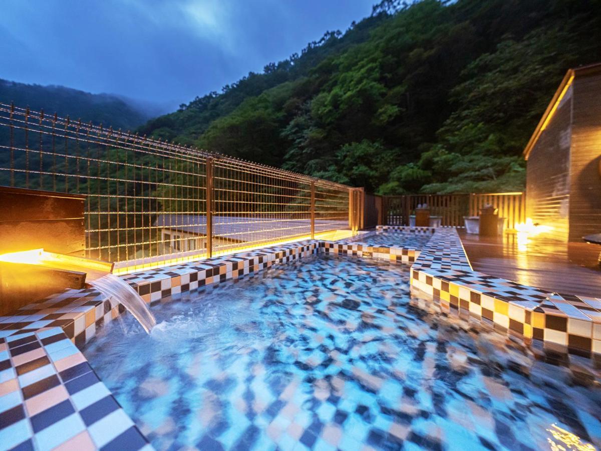 Hakkei Hotell Maniwa Exteriör bild